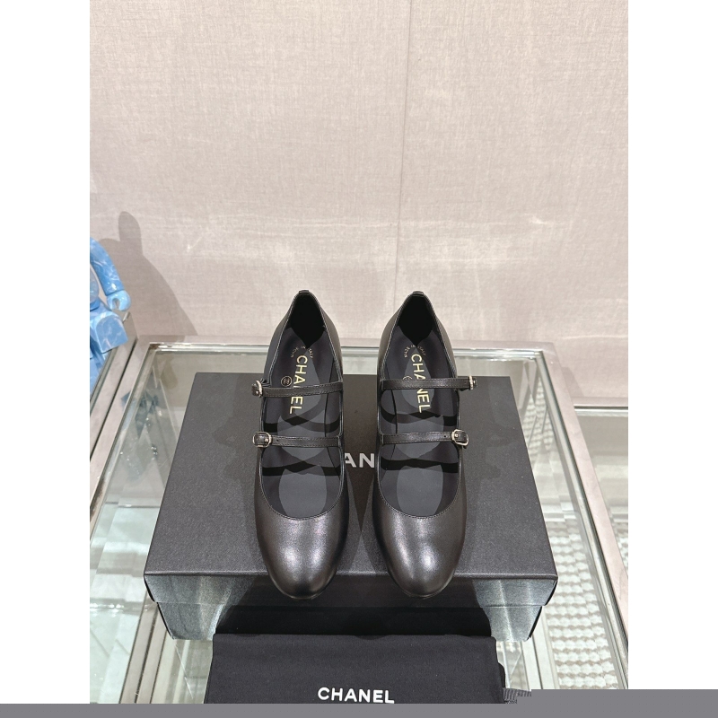 Ch*el high heels